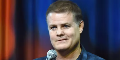 Greg Warren at Brad Garretts Comedy Club at MGM Hotel and Casino