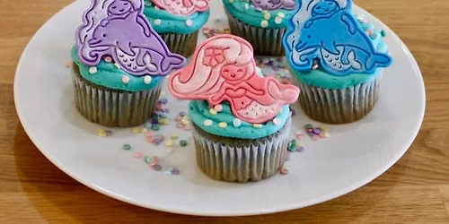 Mermaid Cupcakes \u2022 Ages 2-8 with Caregiver \u2022 Vegetarian