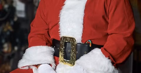 \ud83c\udf84 Visit Santa at Coldwell Banker Allied Real Estate! \ud83c\udf85