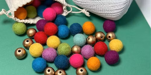 Festive Garland & Fizz Workshop