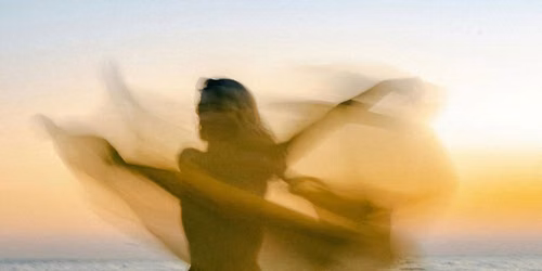 Im eigenen Rhythmus ankommen \u274a QiGong & Sound Tagesretreat f\u00fcr Frauen \u274a Jurte n\u00e4he Erfurt