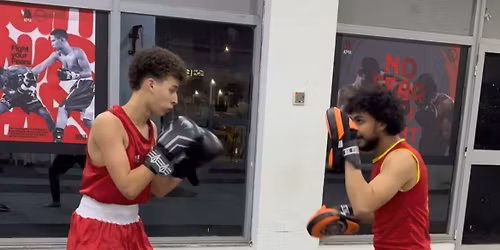 Kickstart Your Power, Free First Kickboxing Session