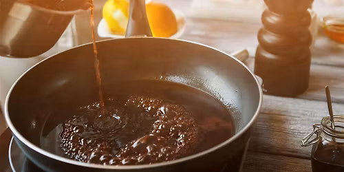Saut\u00e9ing and French Pan Sauces