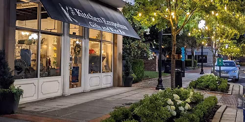 "WOW" - Women On Wine