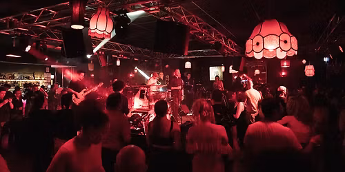 Domingo Latino: La Influencia