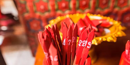 Rendez-vous Sun-Yat-Sen : tirage de fortune asiatique et borne photo