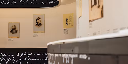 Komentovan\u00e1 prohl\u00eddka v\u00fdstavy Rainer Maria Rilke a \u010desk\u00e9 zem\u011b