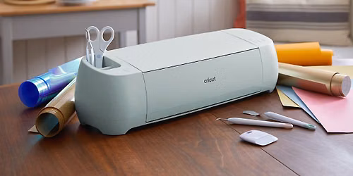 Cricut Badging Session (Ages 18+)