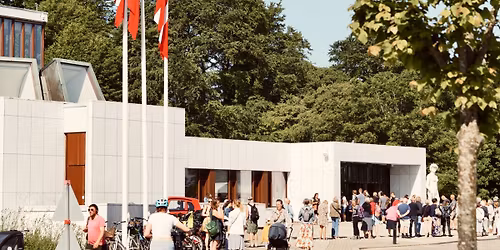 Kunstens f\u00f8dselsdag \u2013 fri entr\u00e9, kage og fejring