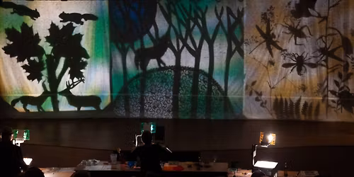 I\u0160PARDUOTA! Audiovizualinis spektaklis \u201eKelion\u0117 \u012f kit\u0105 mi\u0161k\u0105\u201d