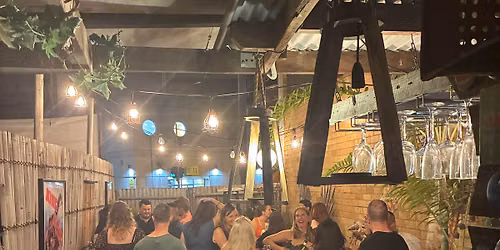 Traffic Light Pub Crawl Woolloongabba 30s & 40s