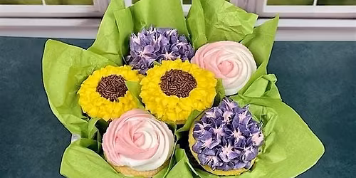 Petals & Piping Class: Spring Floral Cupcakes