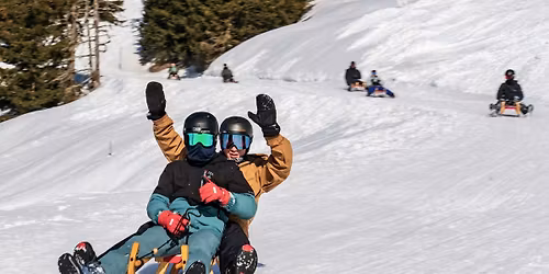 Kjelkekj\u00f8ring p\u00e5 Skarslia Ski- og Akesenter