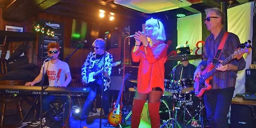 Blonde E Lux @ The Rodney, Helston