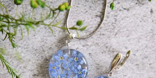 Floral Resin Jewelry with Sonshine Arts