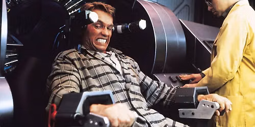 SISTE ACTIONHJ\u00c4LTEN + TOTAL RECALL - Arnolds namnsdag p\u00e5 Bio Roy