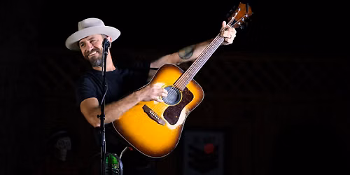 Phil Reed at The Lithia Artisans Market (unplugged)