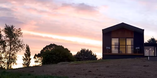 Make Your Own Resin Jewellery