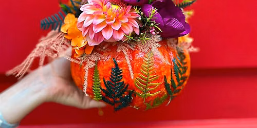 Atelier courge fleurie et sa fleur en papier cr\u00e9pon