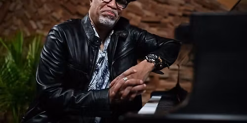 #1 Smooth Jazz Pianist Bob Baldwin
