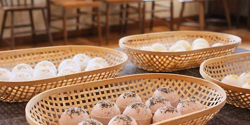 Community Table: Botanical Bath Bombs