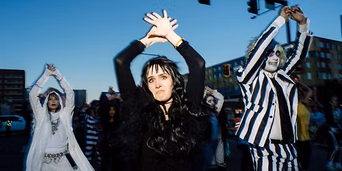 South Broadway Halloween Parade & Bar Crawl