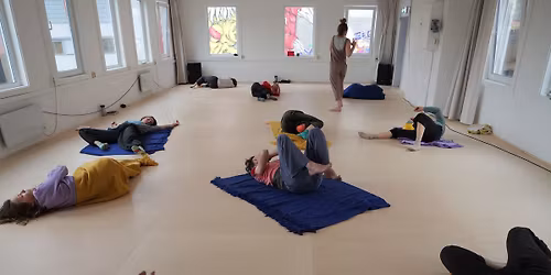 PRAXIS Movement with Olive Bieringa