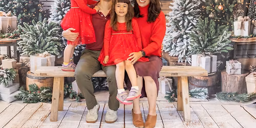 Pop Up Holiday Photoshoot