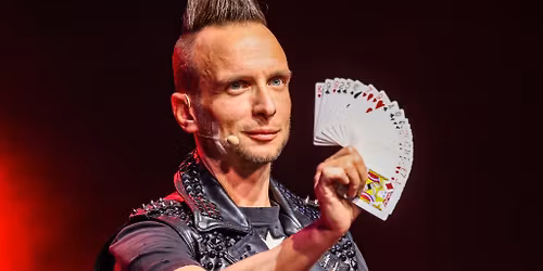 Leon Etienne