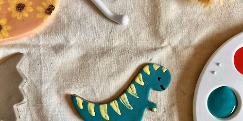 Design and create ceramic ornaments with ceramist Alison Thyra