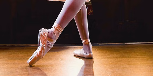 Ballet Etudes: 40 Years of The Nutcracker