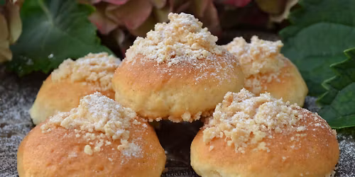 Bezlepkov\u00fd kurz pe\u010den\u00ed a kv\u00e1skov\u00e1n\u00ed Poli\u010dka