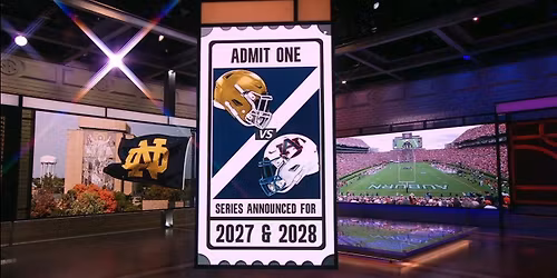 Navy Midshipmen at #10 Notre Dame Fighting Irish Football