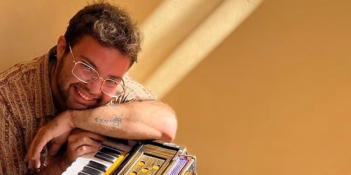 Kirtan with Zander (plus livestream) 