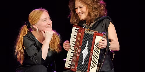 Tv\u00e5 stolar och andra funderingar 