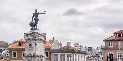 Fechados a 7 Chaves: Escape Game ao ar livre