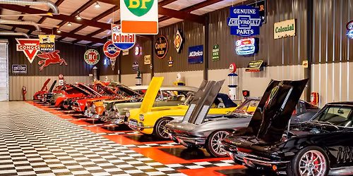 D & S Classic Car Show