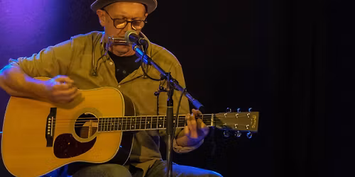 HEART OF GOLD - Songs & Stories from Neil Young played by Joe Baumgartner