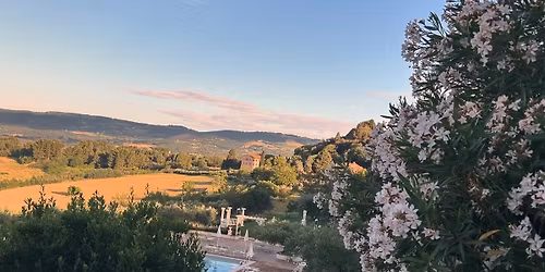 POP UPIN JOOGA & HYVINVOINTILOMA ITALIASSA!