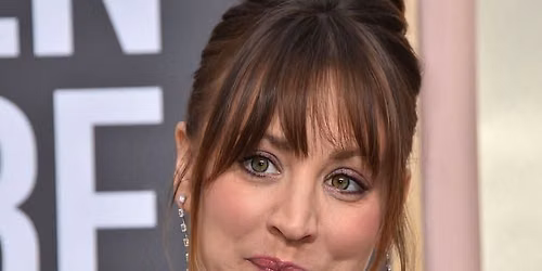 KALEY CUOCO MEET AND GREET