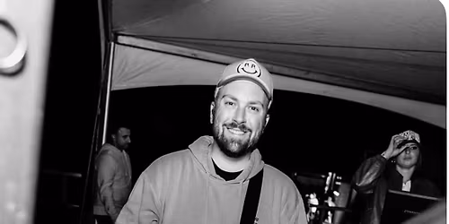 LIVE MUSIC feat. Kyle Ahern