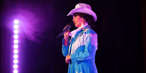 QUEENS OF COUNTRY