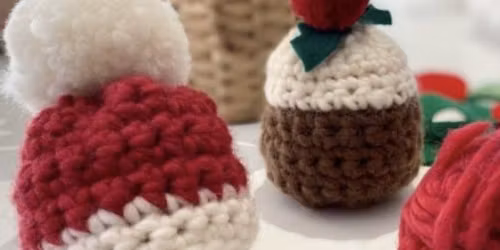 Beginners Crochet - Santa Hats and Puddings