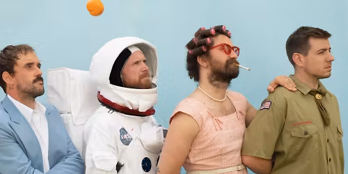 IDLES in Puck County