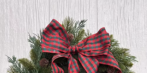 Wreath Making Workshop at AR Workshop