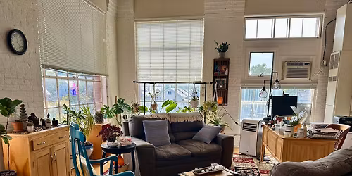 Women\u2019s Therapeutic Recovery Group