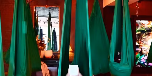 Floating Library \ud83d\udcda