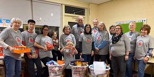 Christmas Food Basket Assembly
