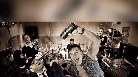 HOLE FULL OF LOVE - A Tribute to AC\/DC - Support: Firestorm (Metal)