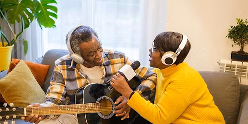 Holiday Songs & Karaoke